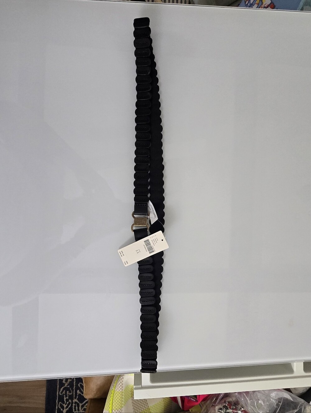 Black Elastic With Antique Gold Clasp